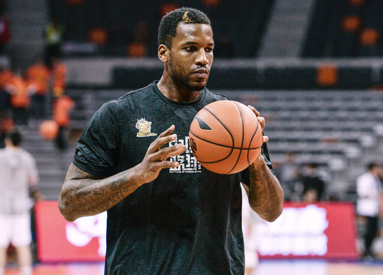 牵制优先于 牵制优先于