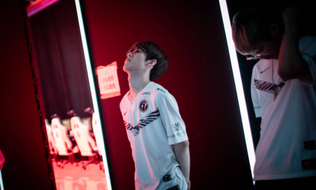 原因是国区 原因是国区